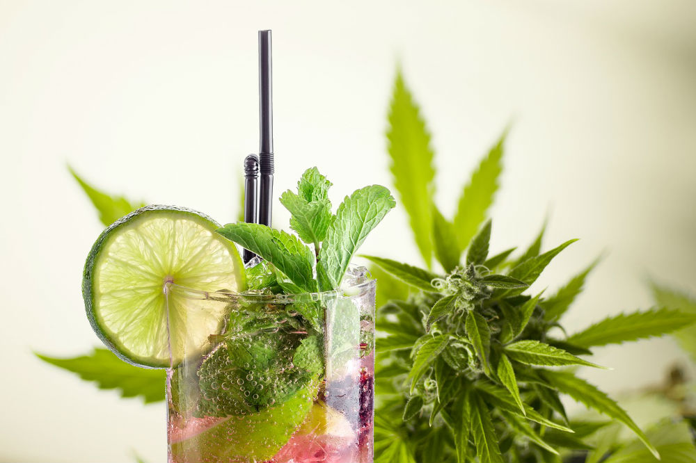 5 Cannabis Cocktails to Try this Valentine’s Day